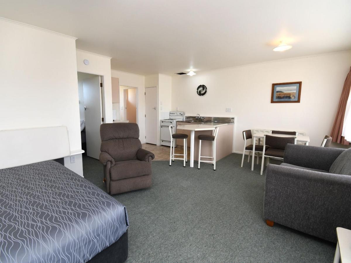 Avon Motel ハウェラ エクステリア 写真