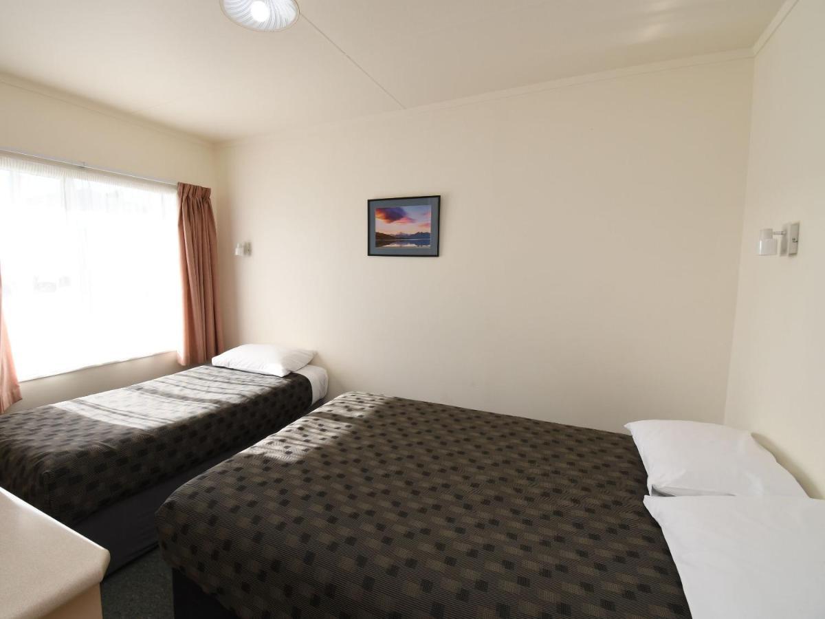 Avon Motel ハウェラ エクステリア 写真